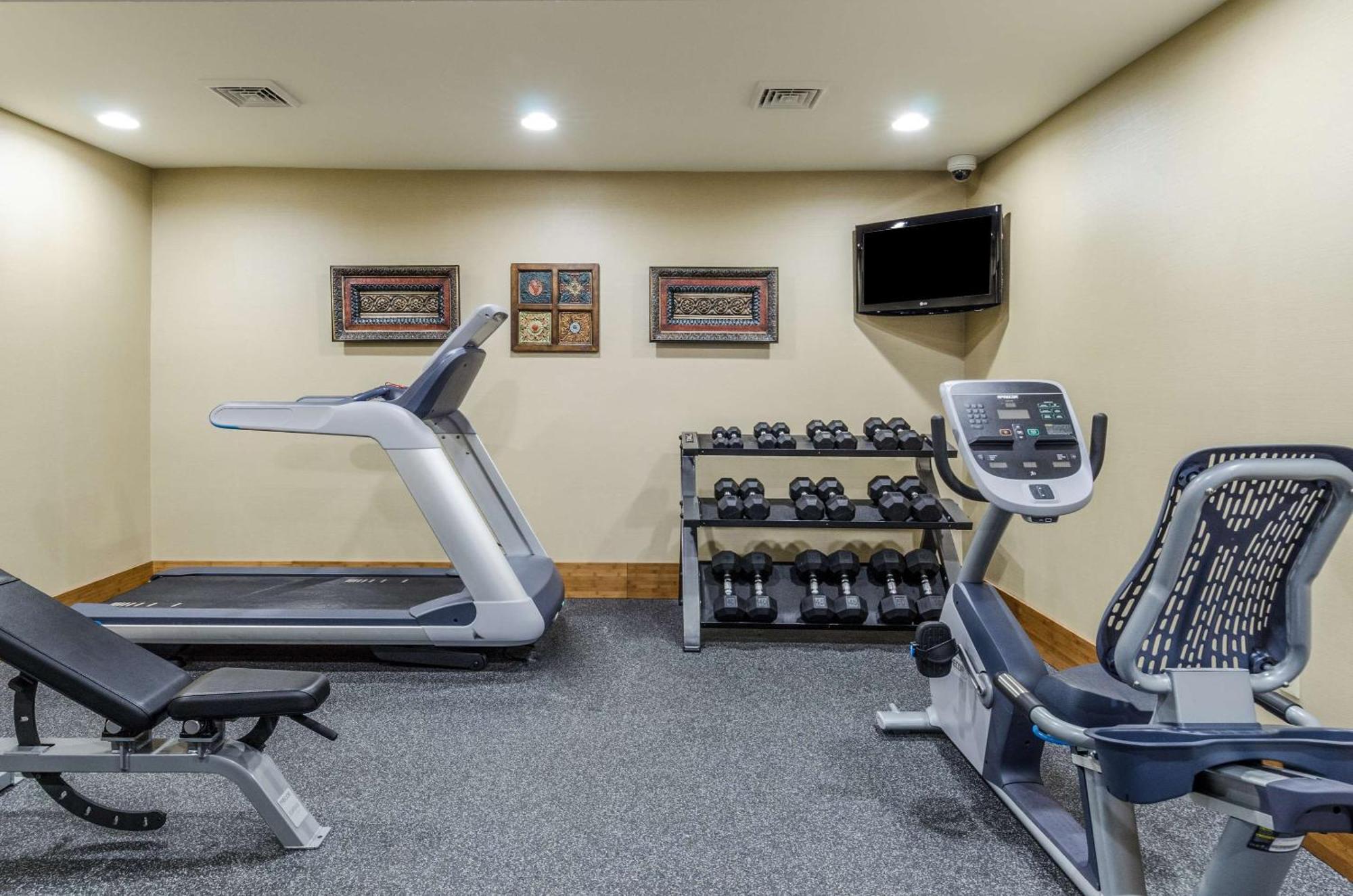 Comfort Inn & Suites West Springfield Ngoại thất bức ảnh