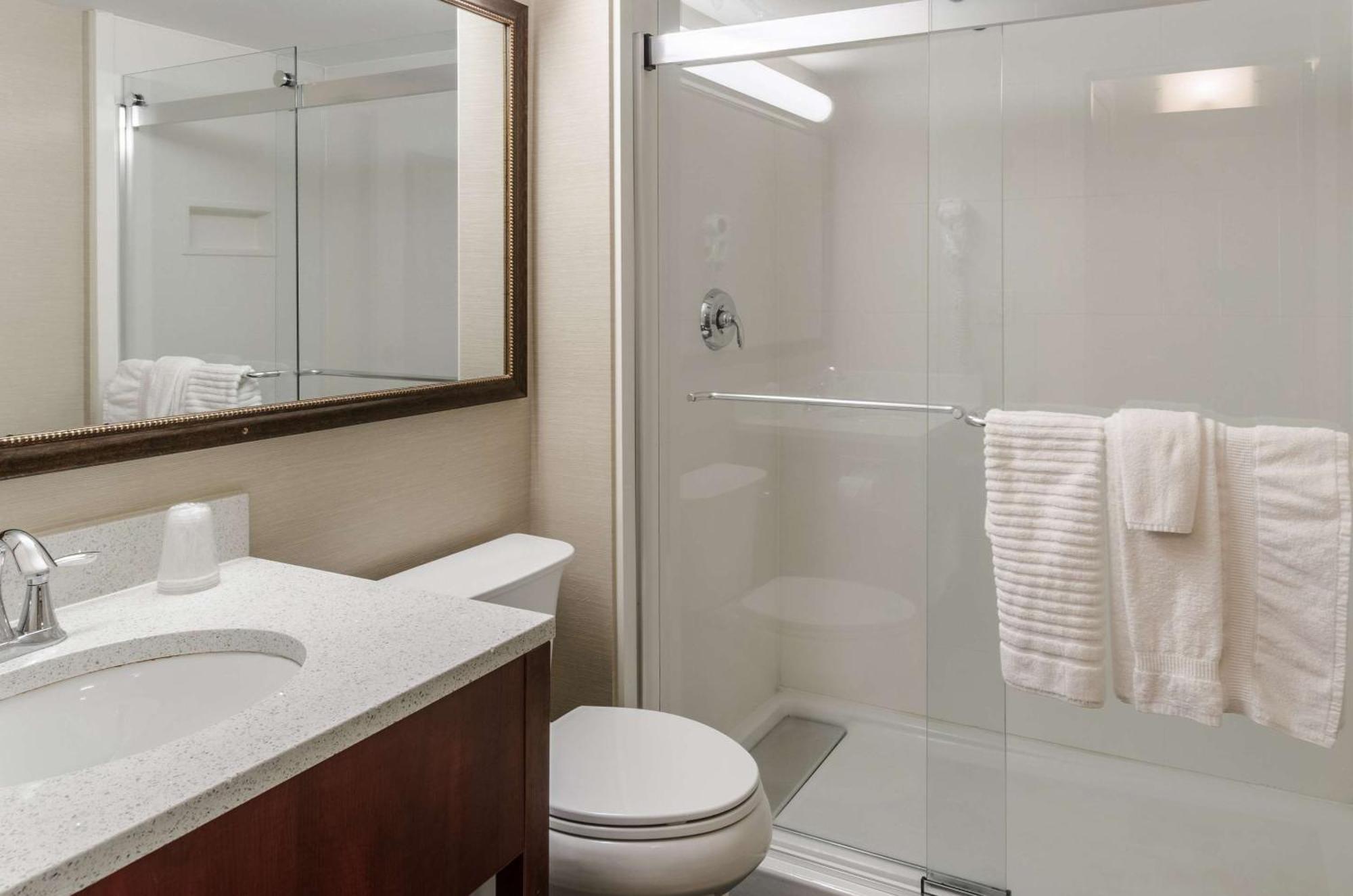 Comfort Inn & Suites West Springfield Ngoại thất bức ảnh