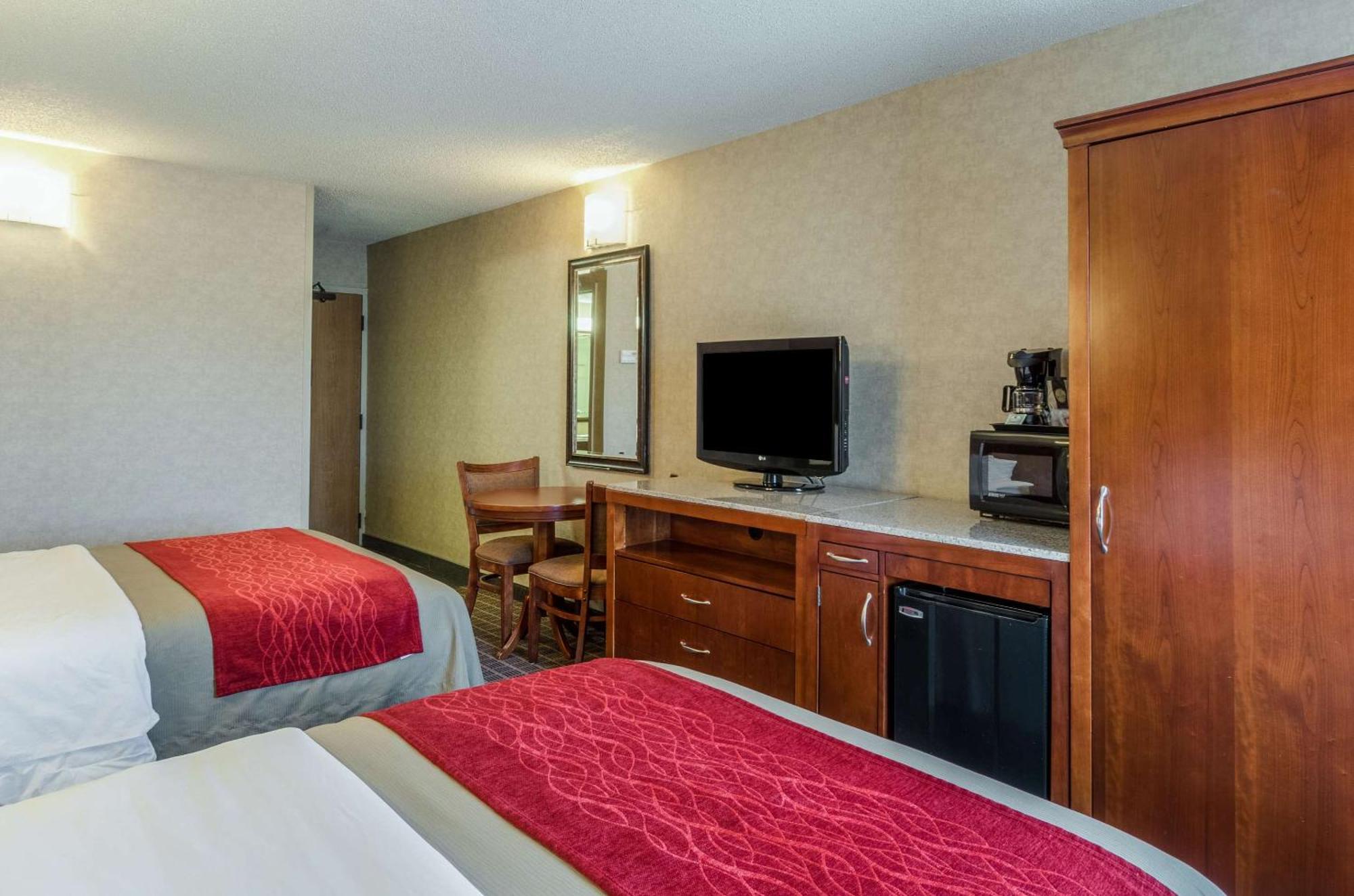 Comfort Inn & Suites West Springfield Ngoại thất bức ảnh