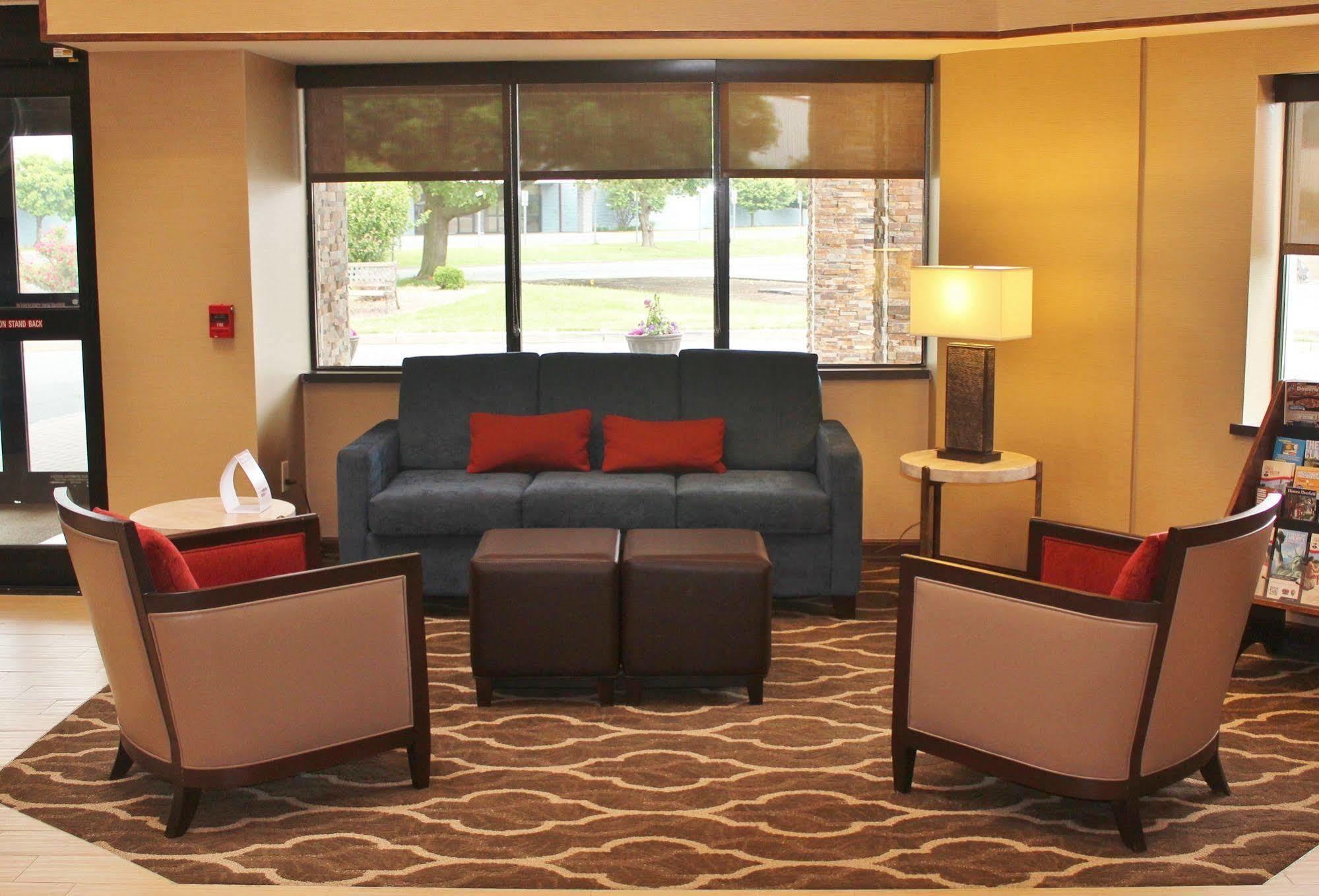 Comfort Inn & Suites West Springfield Ngoại thất bức ảnh